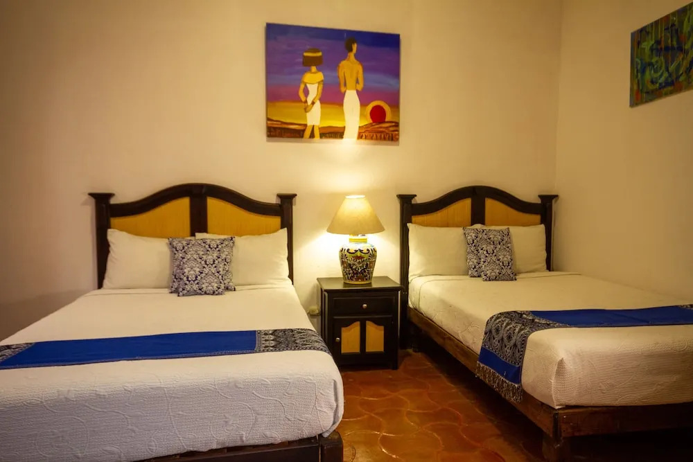 Hotel del Sol