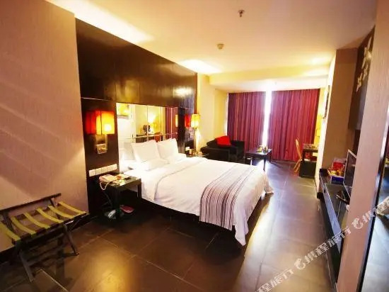 Xianlongtan Holiday Hotel (Mianyang Mianyang Central Hospital)