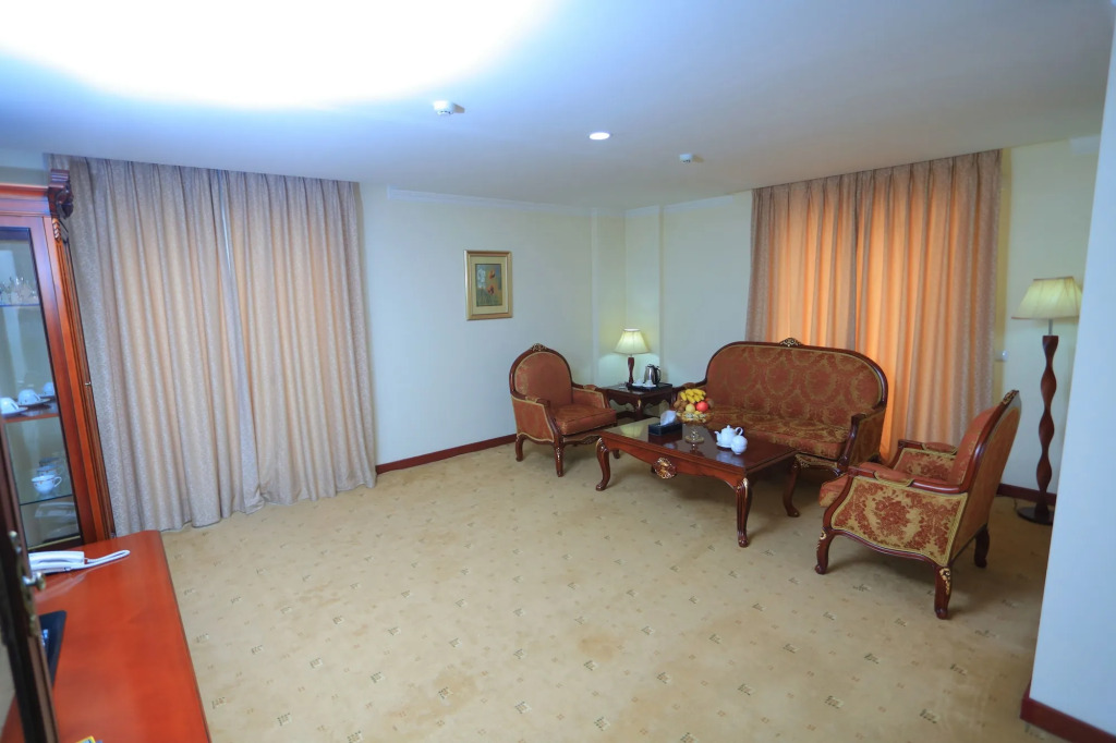 Regal Palace Hotel