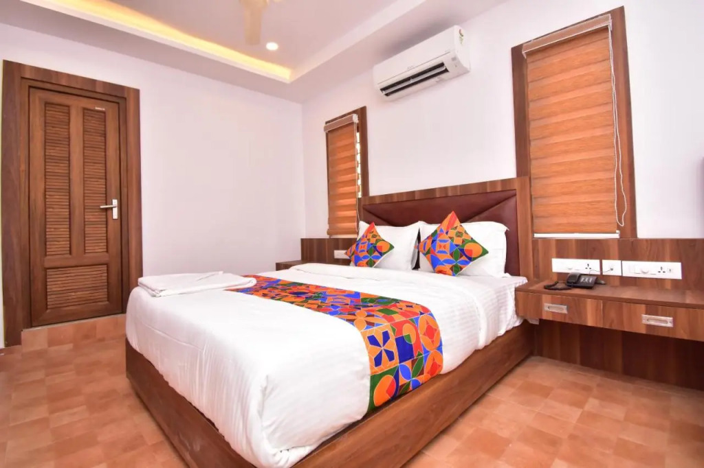 Hotel orchid suites Cochin
