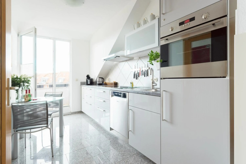 3 Raum-Wohnung mit Blick auf die Zitadelle Petersberg - DIREKT am BUGA-Gelände 2021