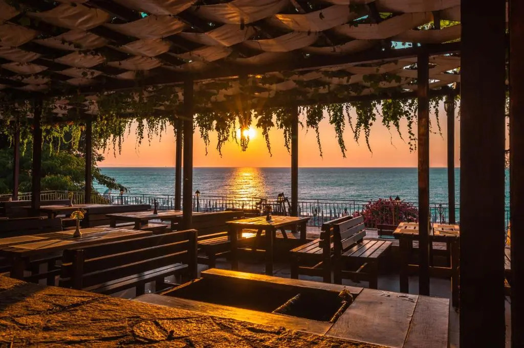 ELPIDA Hotel - All Inclusive & Beach Front