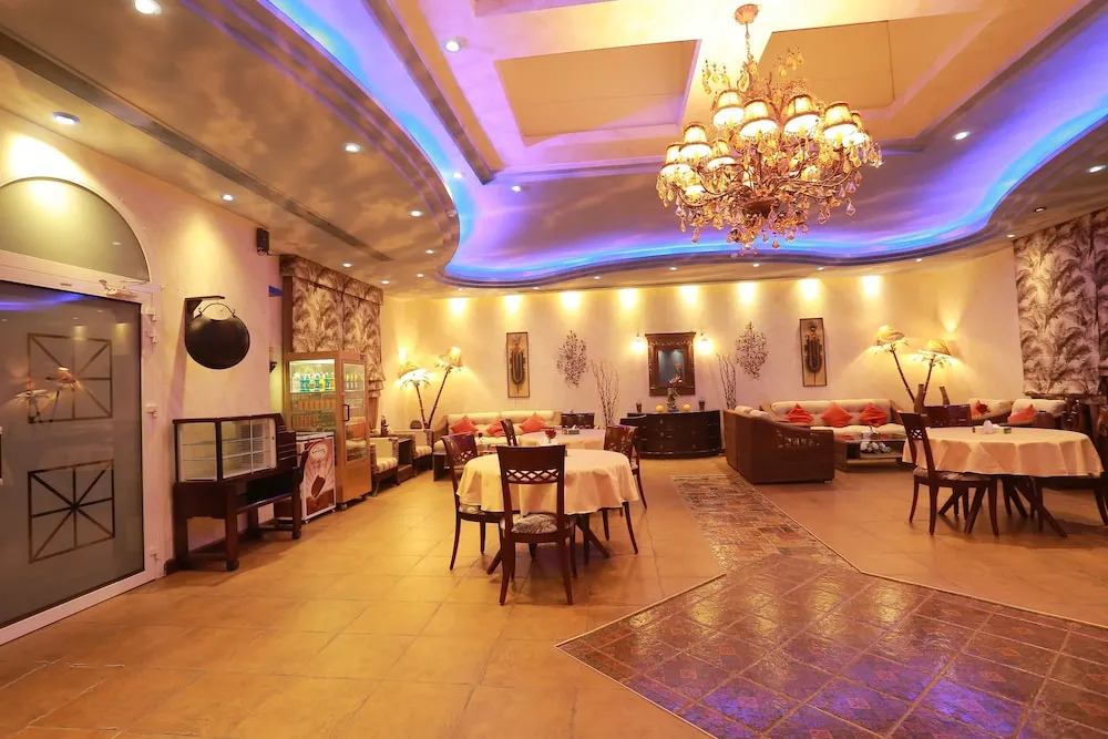 Western Garden Hotel