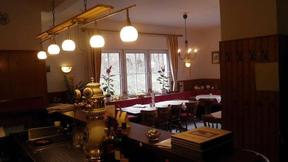 Gasthof-Pension Waldfrieden