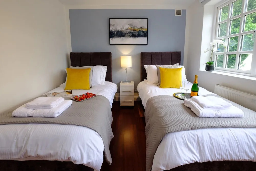 Riverwalk Apartment One