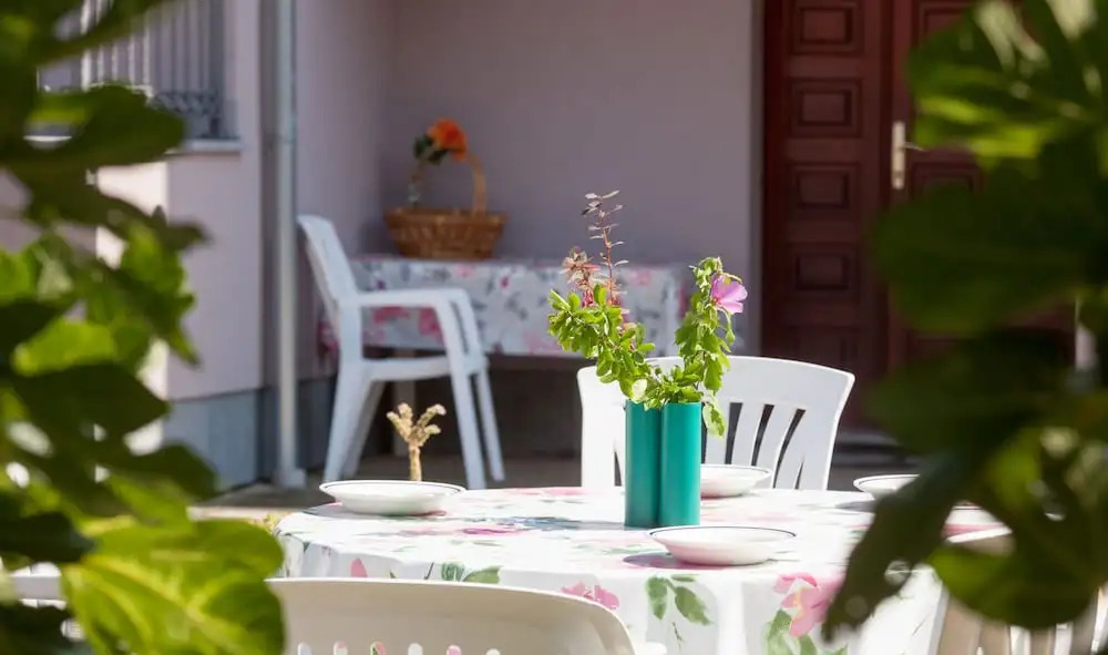 Spring Apartment