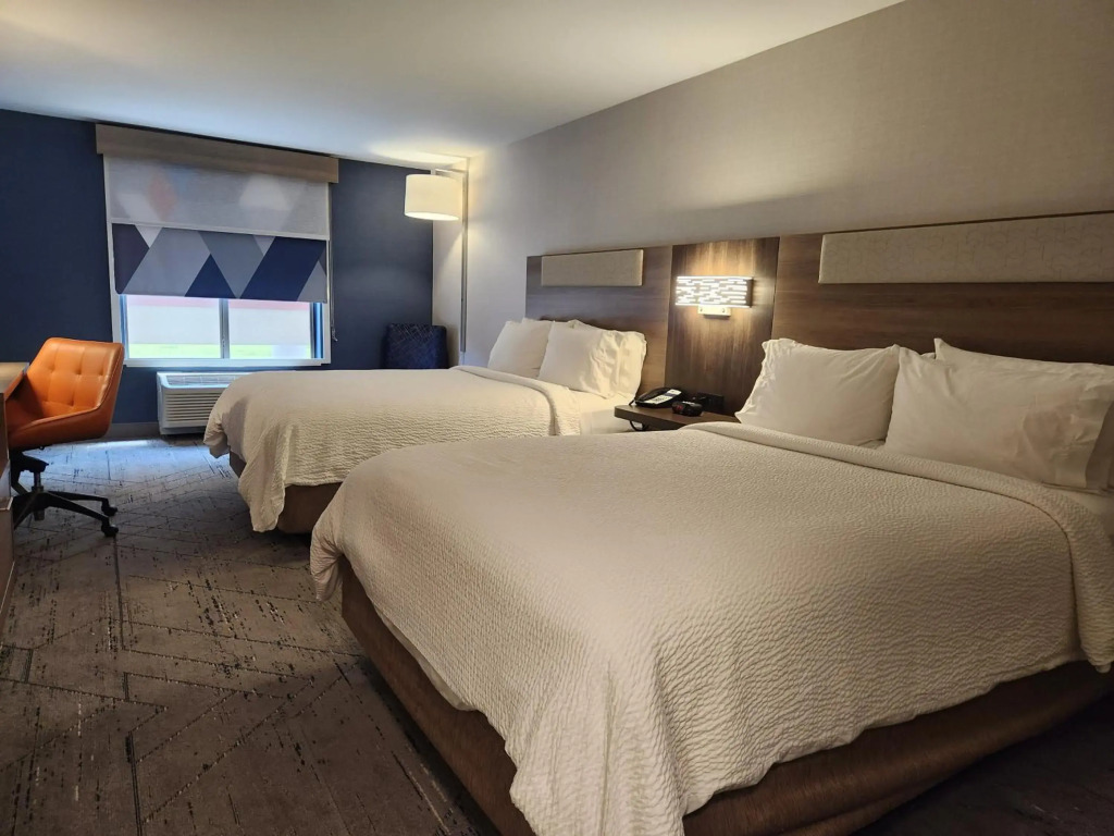 Holiday Inn Express Hotel & Suites Crawfordsville by IHG