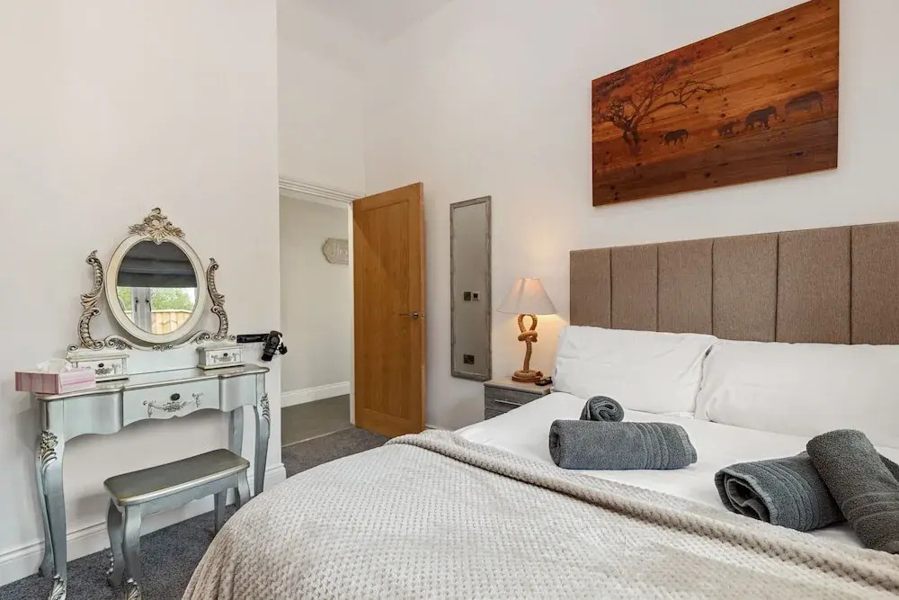 Elm Tree Cottage