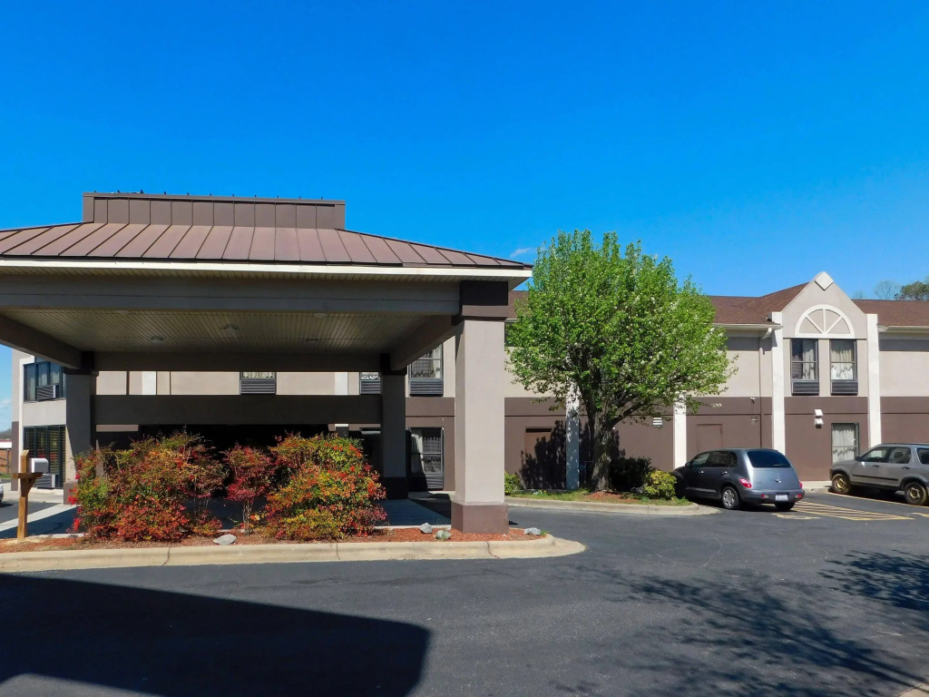 Quality Inn & Suites Thomasville-High Point
