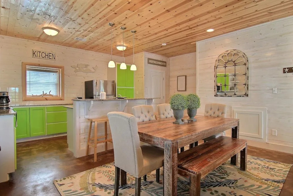 La Concha Cottage 3 Bedrooms 2.5 Bathrooms Condo