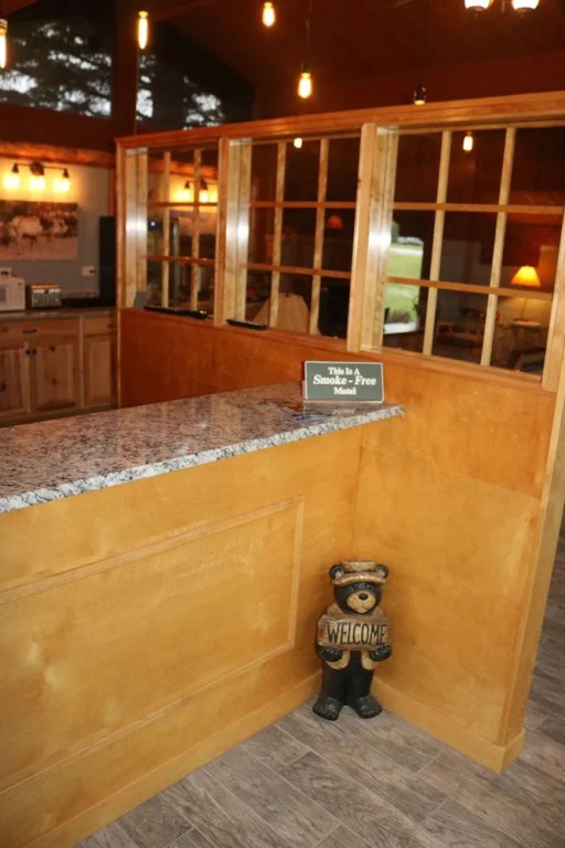 Columbine Inn