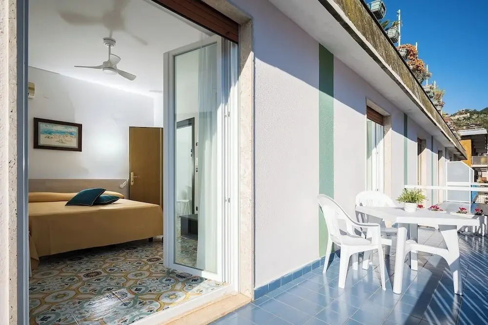 La Residenza Aparthotel