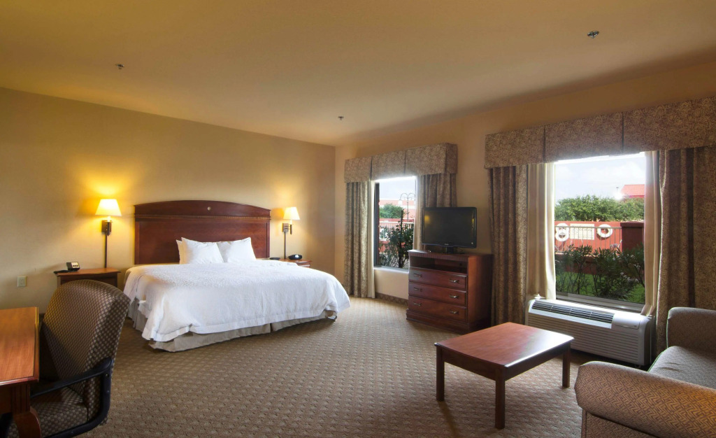 Hampton Inn and Suites-Brownsville