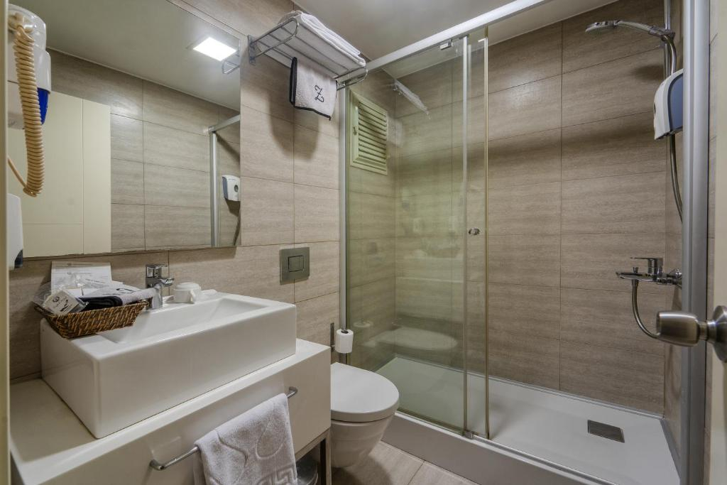The New Hotel Zeybek