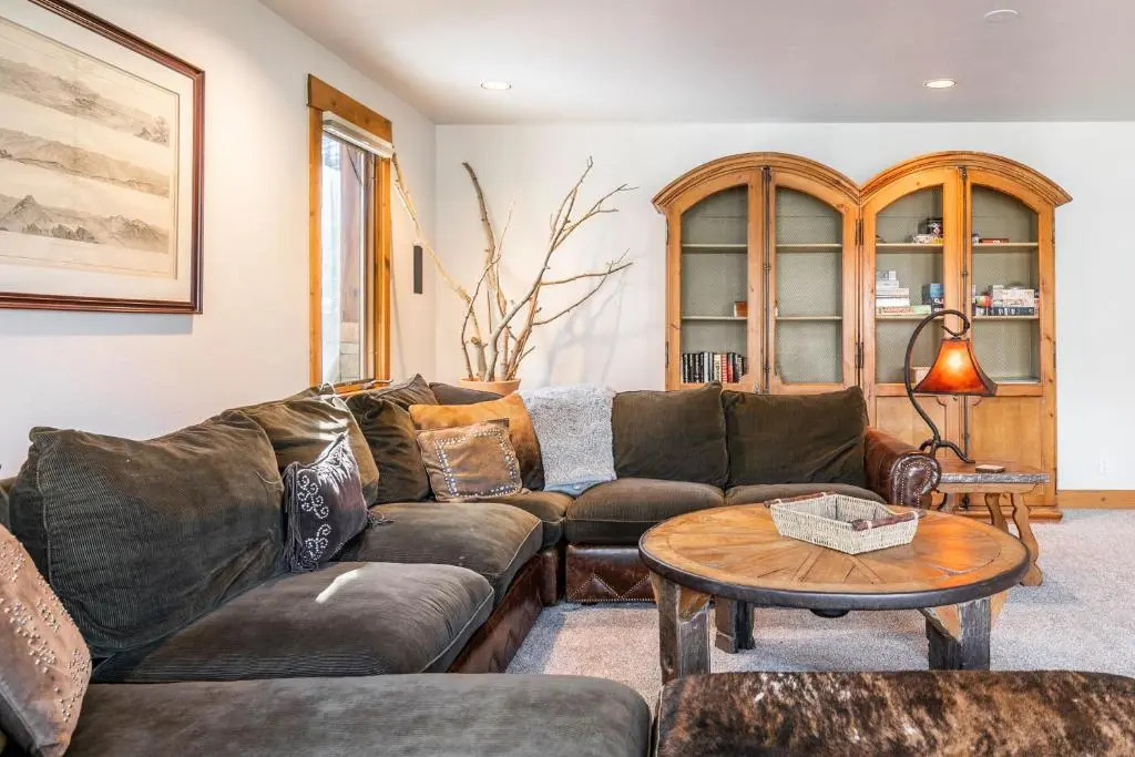 Adams Ranch Retreat by AvantStay