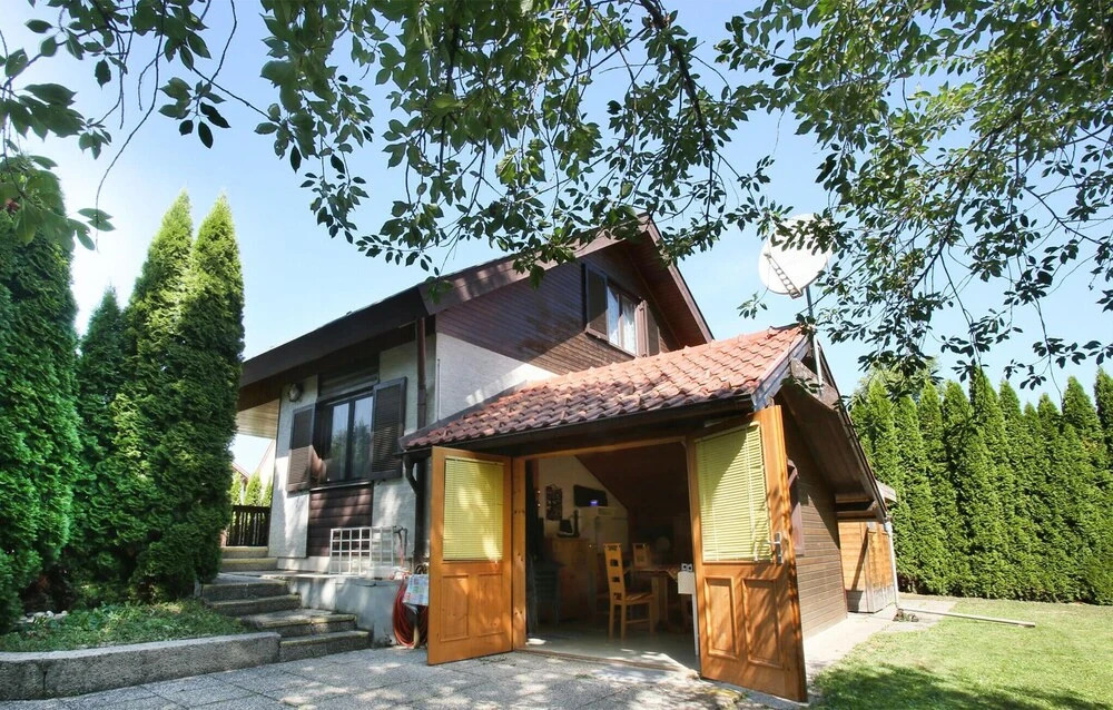 Beautiful Home in Stegersbach With 2 Bedrooms and Wifi