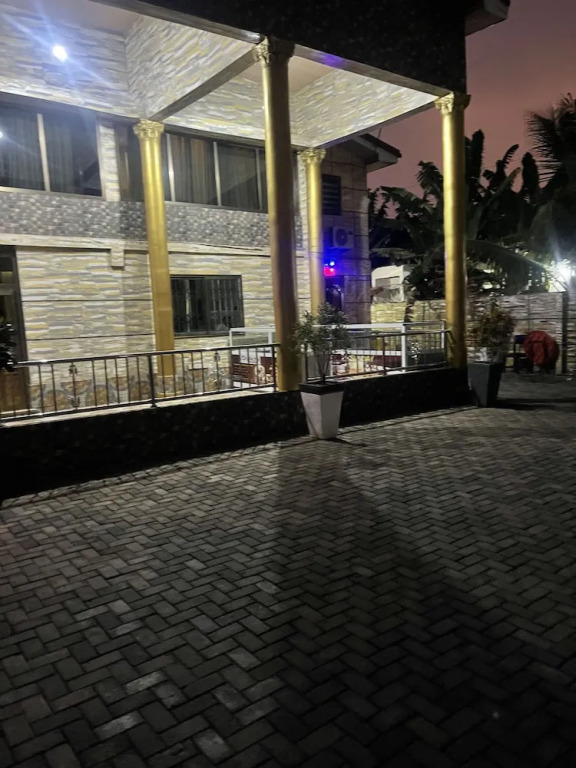Loyalty Hotel