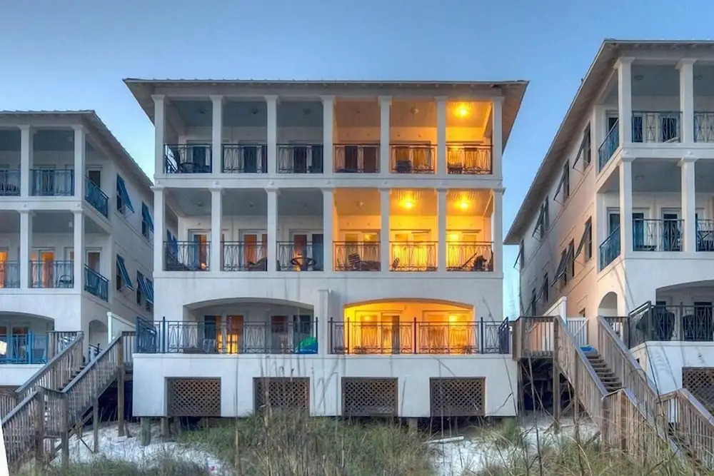 Villa Royale 5 Bedroom Holiday Home by Five Star Properties