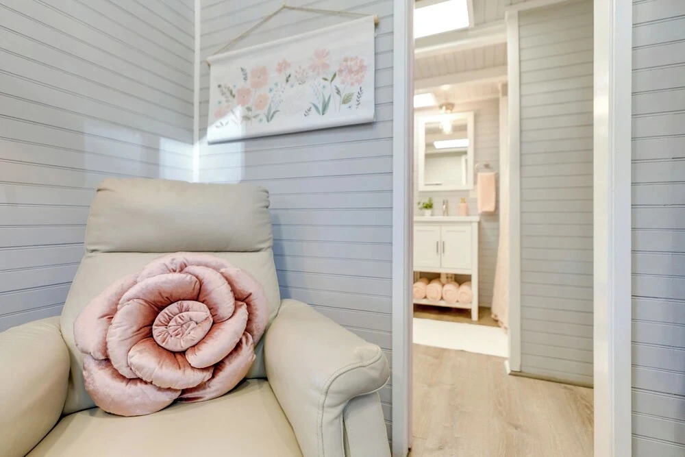 Adorable Tiny Home w/ Mtn Views in Woodland Park