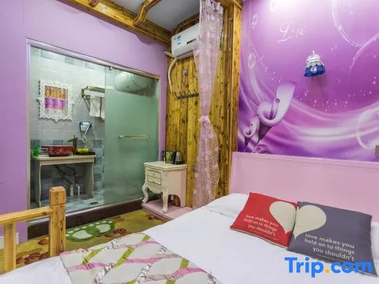 Wuzhen Small Town Romance Homestay