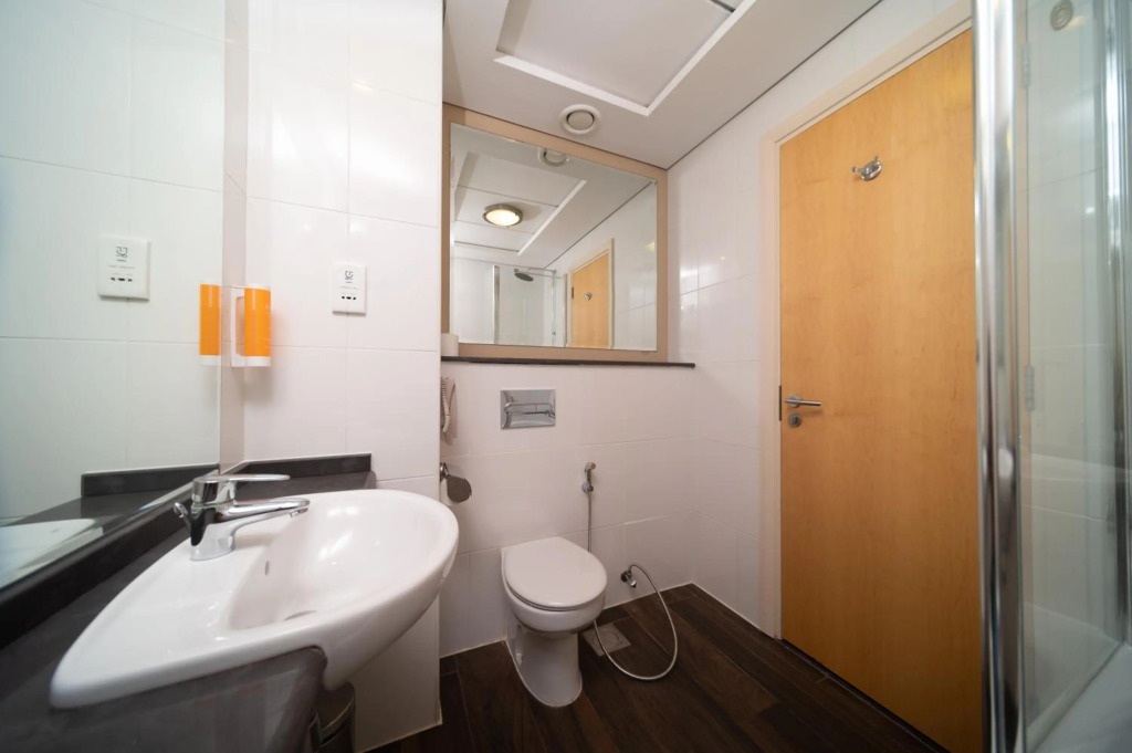 Premier Inn Dubai Investments Park - An Emirates Group Company