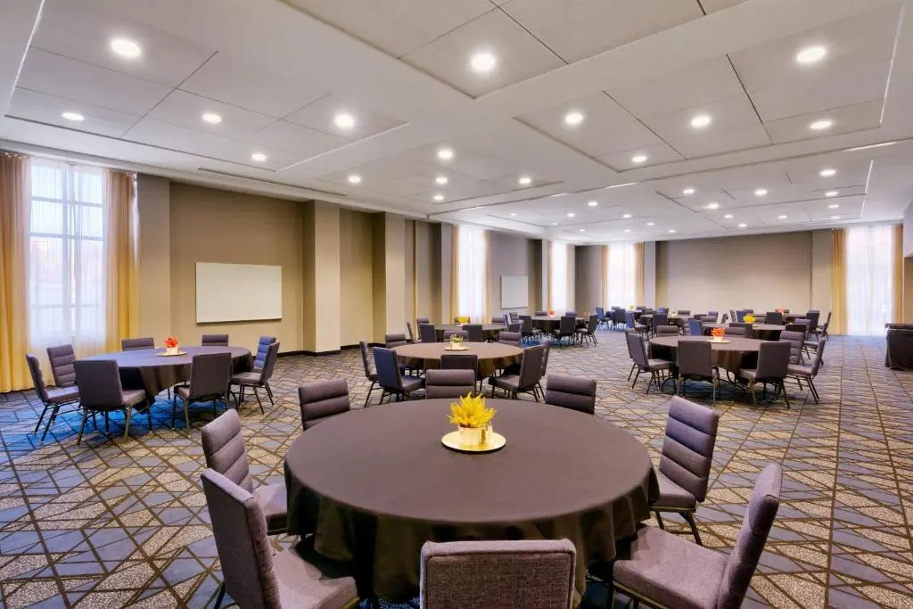 Courtyard by Marriott Lincoln Downtown