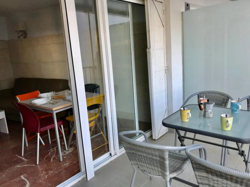 PALMERAS - Apartamento en el centro de Roses - cerca de la playa - terraza - wifi