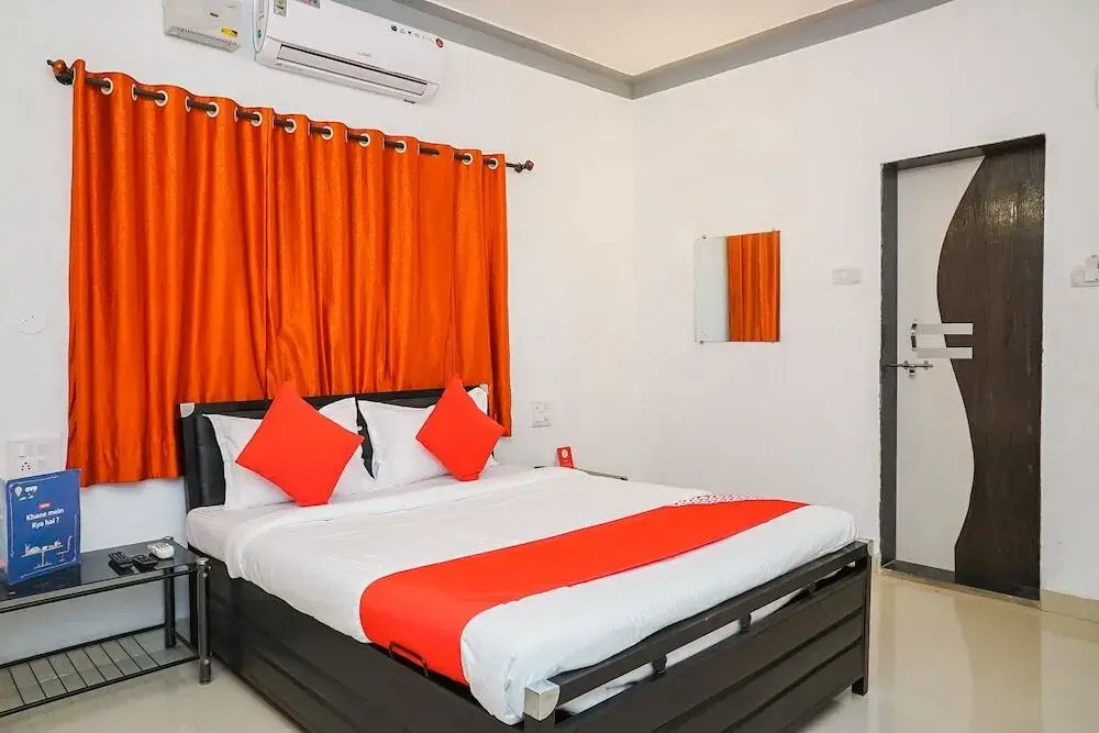 Royal Inn By OYO Rooms
