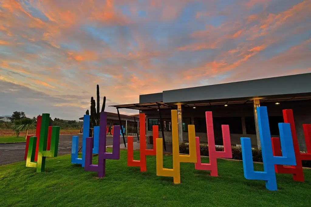 The Oasis Resort