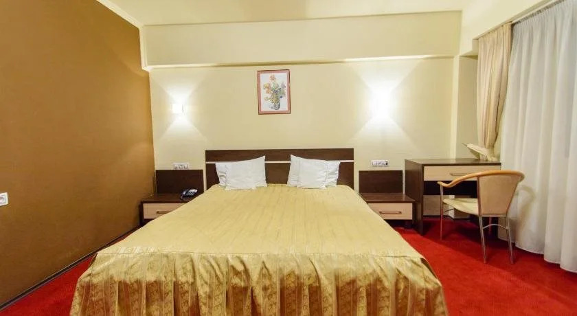 Hotel Q Art Severus