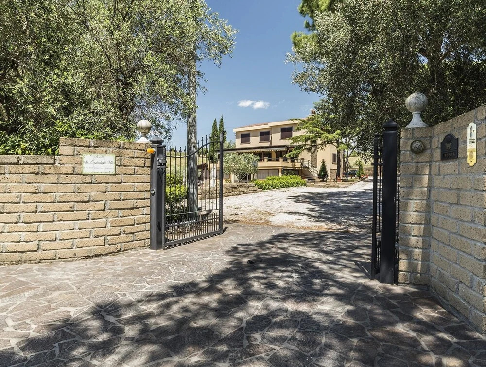 Bed and Breakfast La Corte degli Ulivi