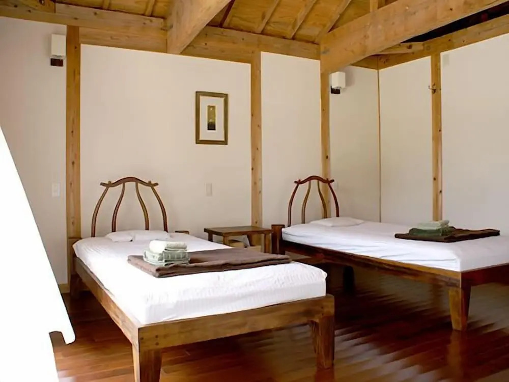 Sukabura Inn