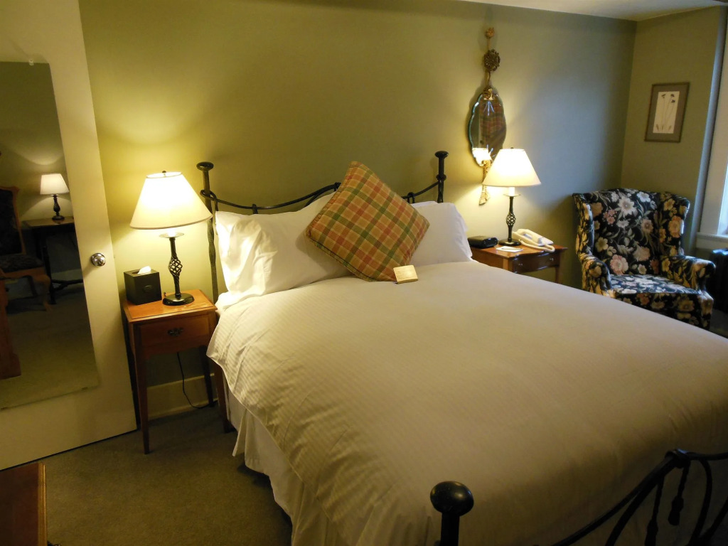 Inn on Broadway