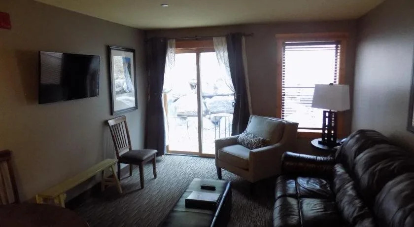 Breck Inn