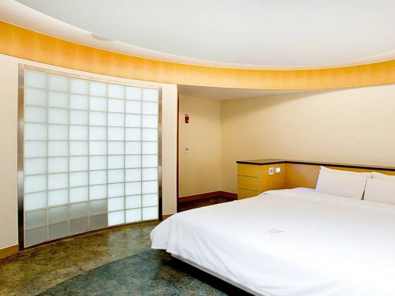Hotel Theme