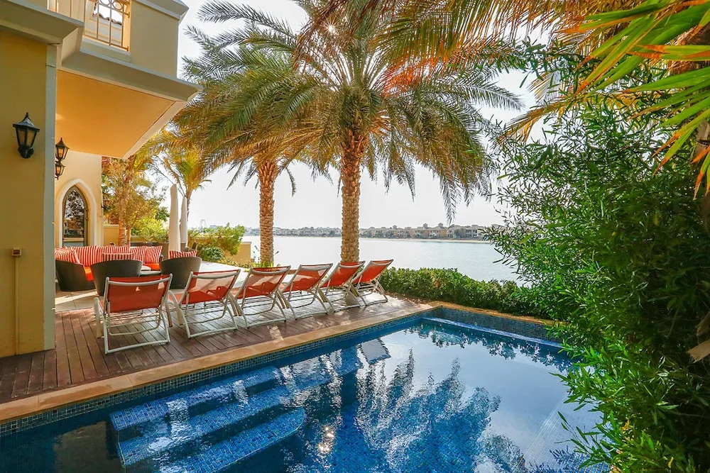 Kennedy Towers - Frond P Garden Home