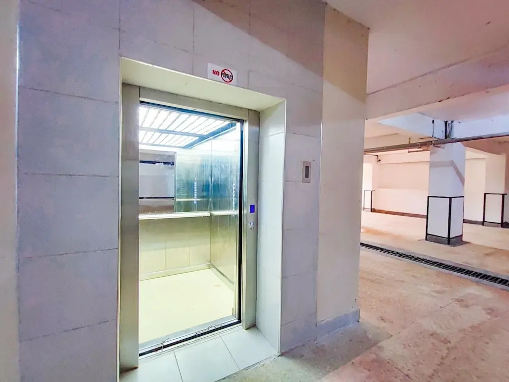 Lux Suites Oak South Gardens South B