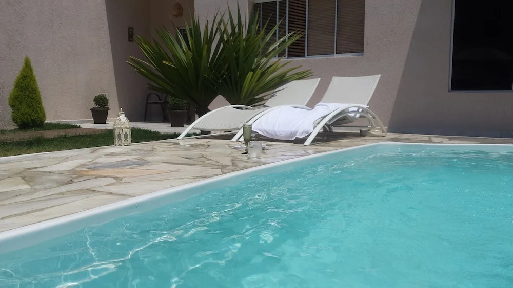 Casa com piscina em Caraguatatuba