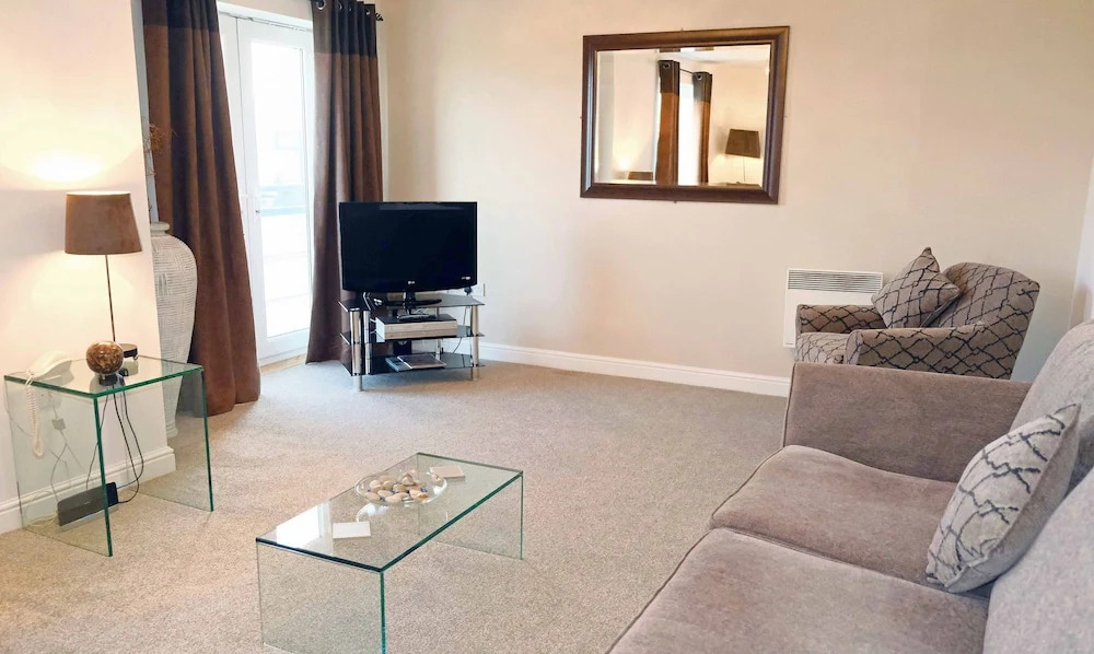 Regent in Gosforth With 2 Bedrooms and 2 Bathrooms