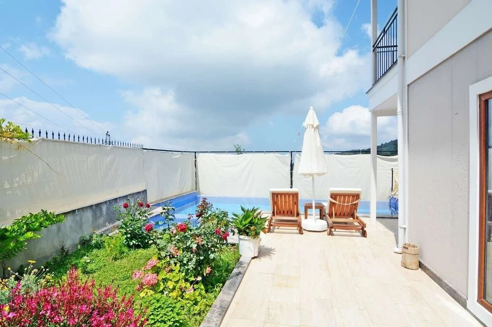 Villa Yani