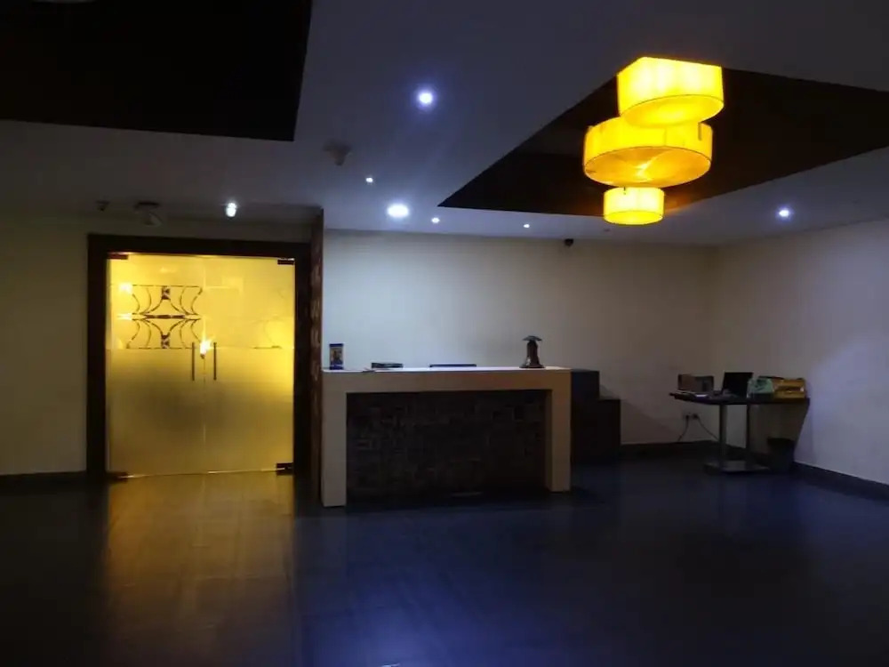 Ampa Skywalk Hotel