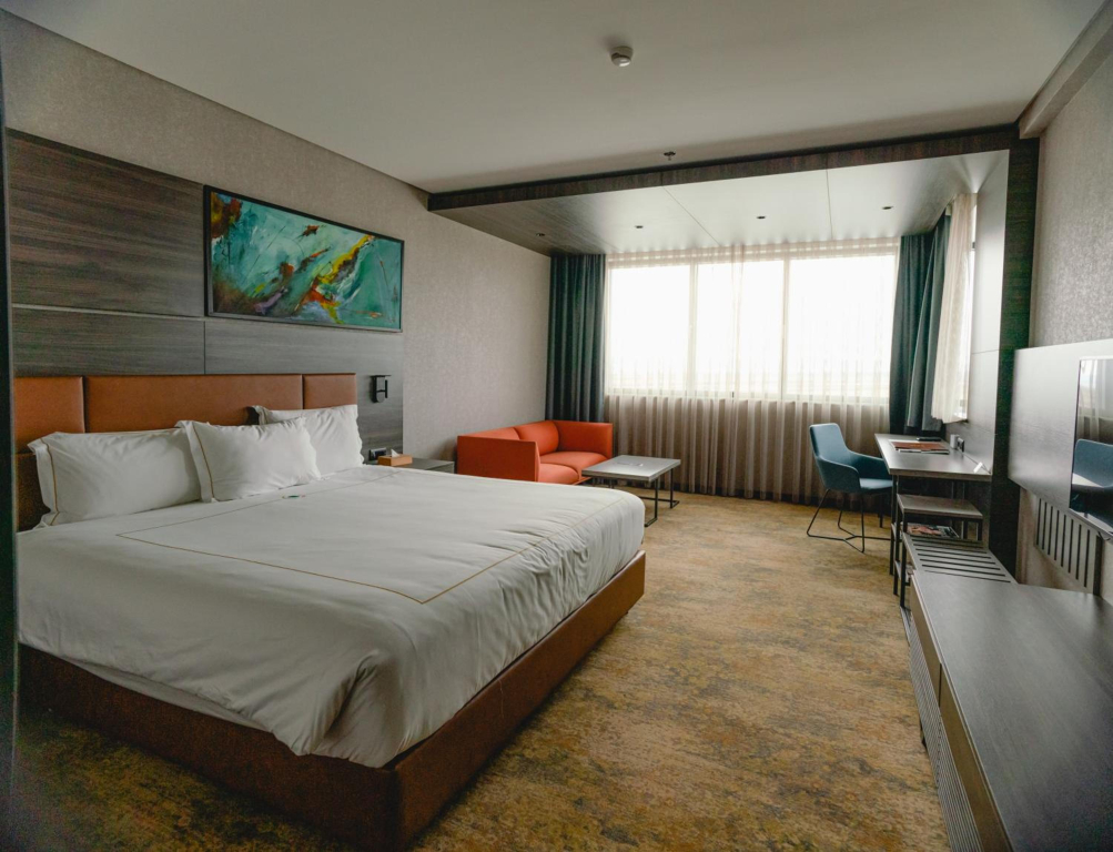 Emerald Hotel