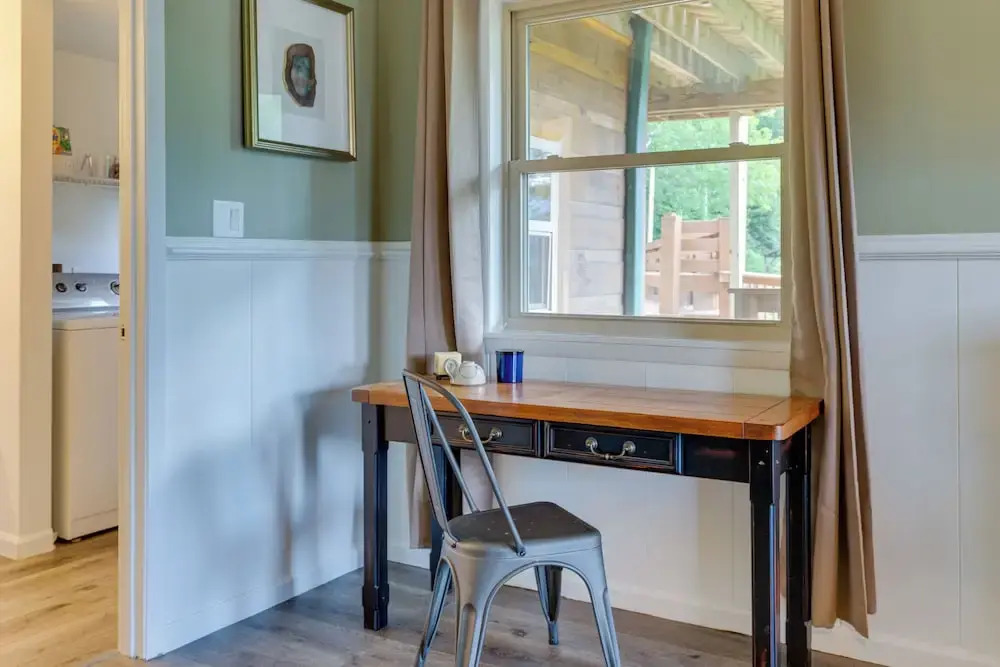 'skyview Retreat' Cabin w/ Mountain Views!