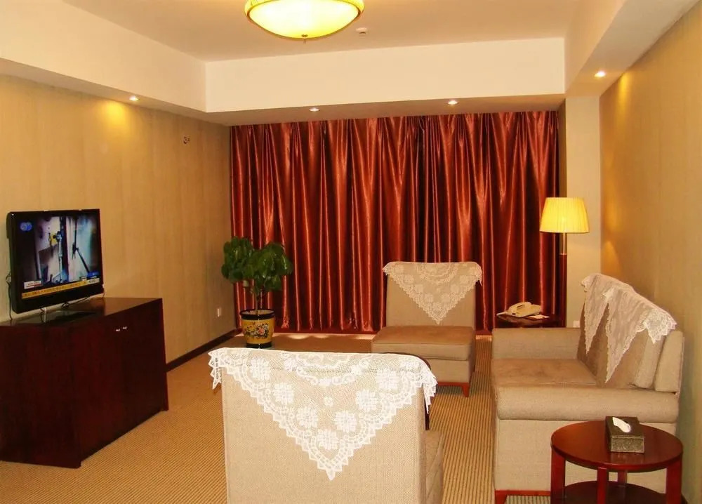 Wenfeng City Hotel