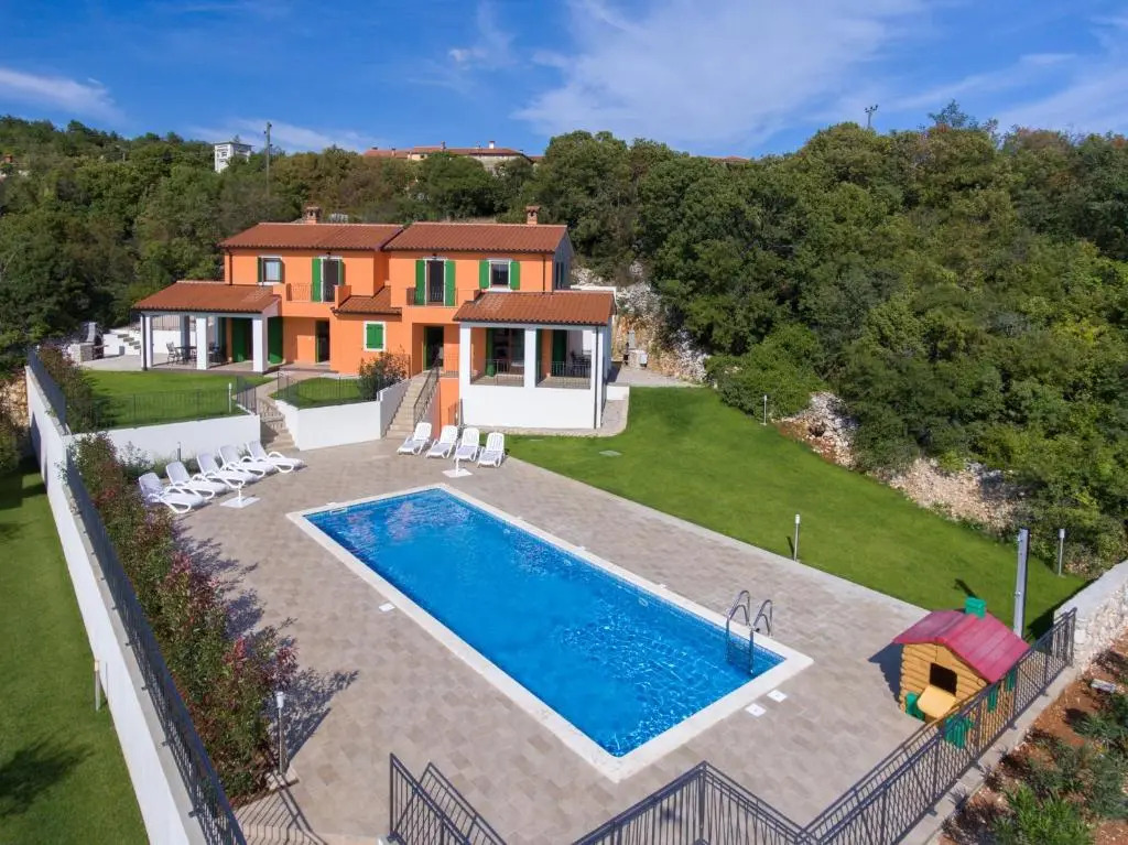Apartments Athos