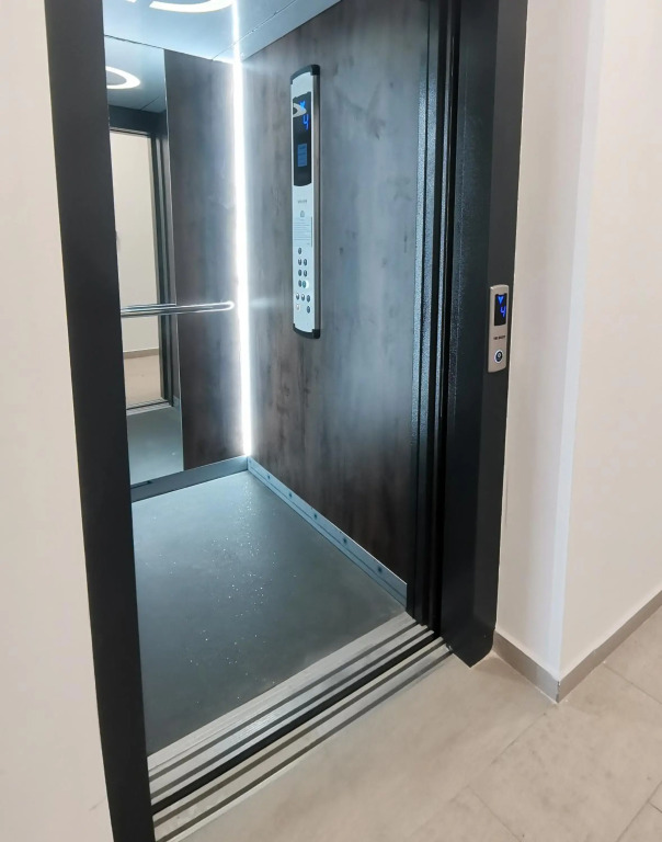 Stylish NEW One Bedroom Apartment