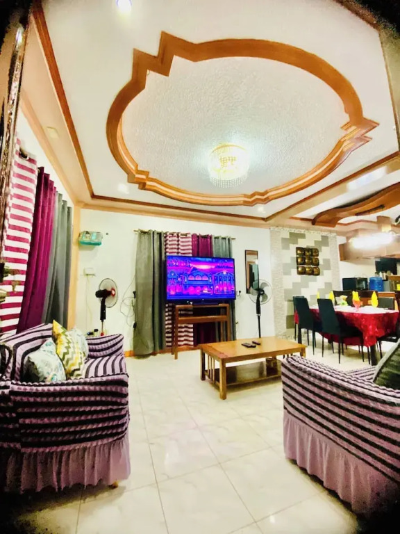 Len Staycation in Panabo 3BDR-2BR-Downstairs Wifi Netflix