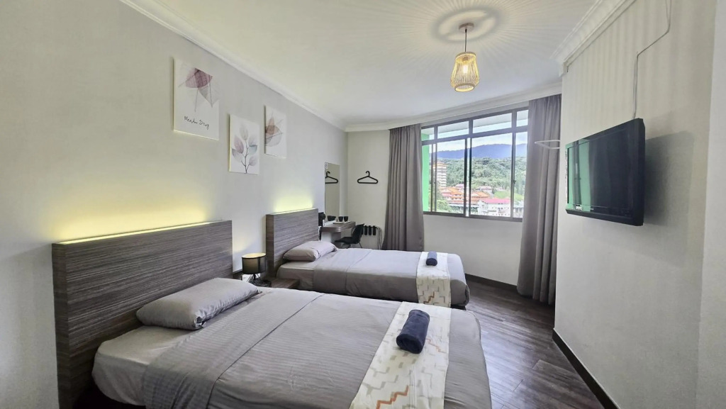 Parkland Hotel