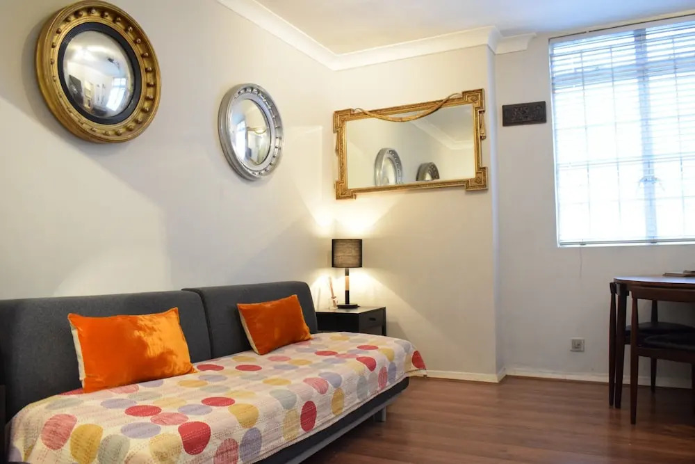 1 Bed Studio Near Notting Hill