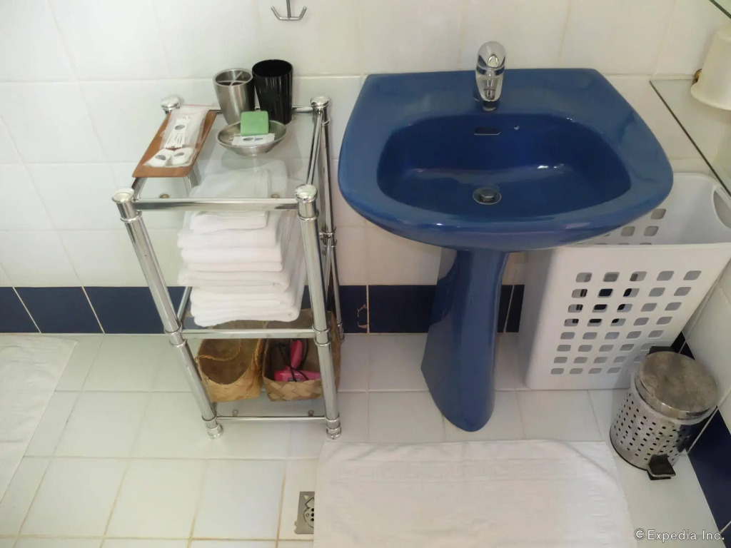 Argonauta Boracay Apartment Suites and Villas